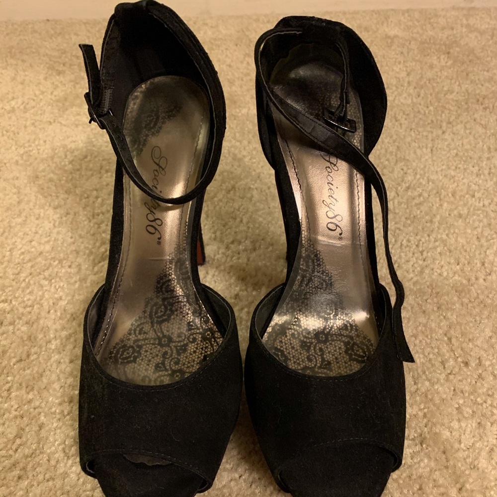 Platform heels